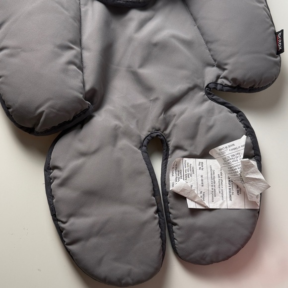 Britax Head and Body Support Pillow for car seat - Picture 8 of 8
